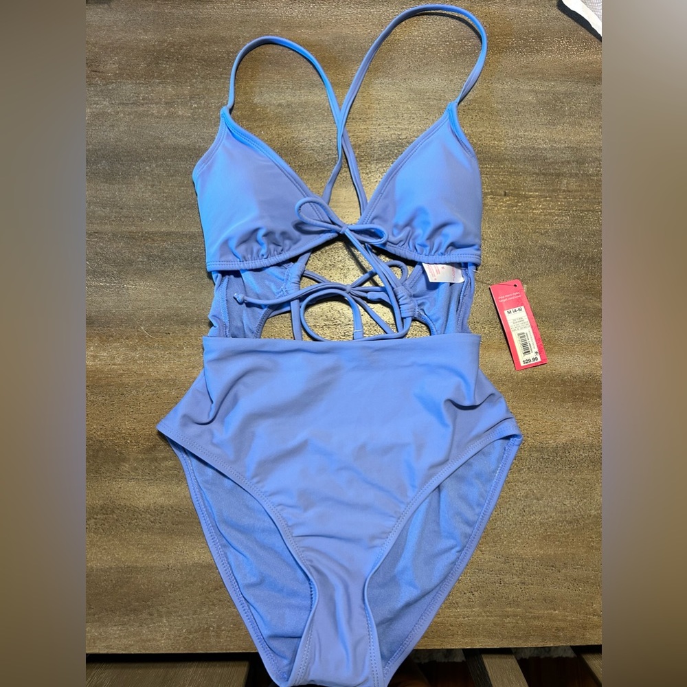 One piece bathing suit